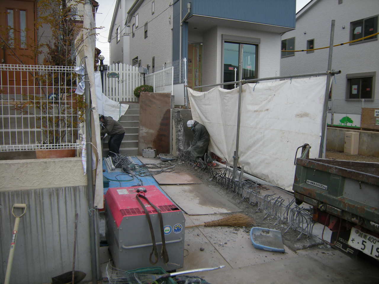 �R���N���[�g�͂�A����